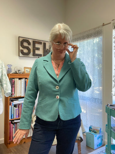 Auburn Blazer by Cashmerette Patterns
