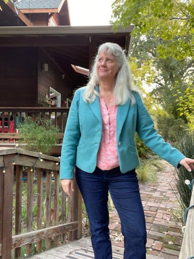 Auburn Blazer by Cashmerette Patterns