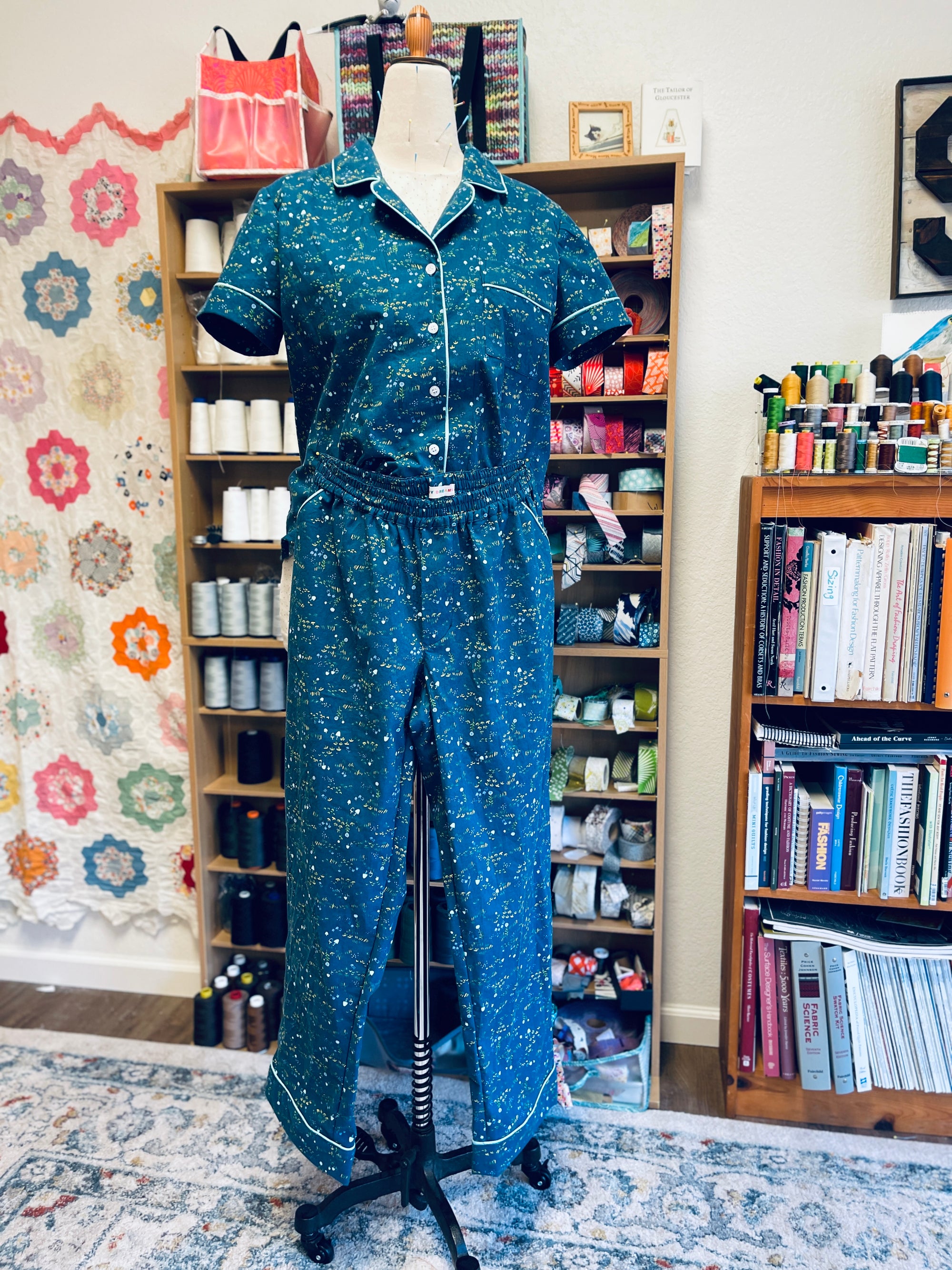 Completed: Linen Carolyn Pajamas