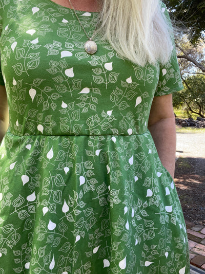 Sydney Dress by 5 out of 4 Patterns